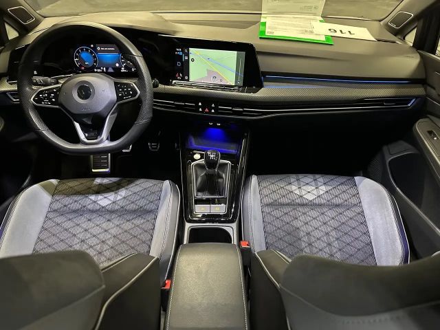 Volkswagen Golf 1.5 TSI R-Line Style