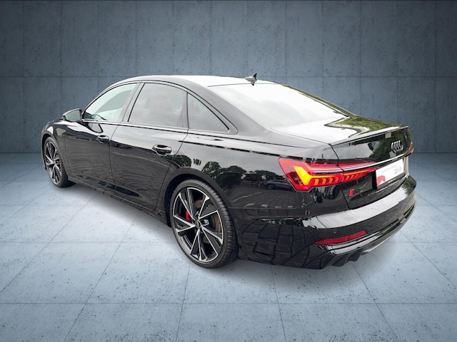 Audi S6 Quattro Sedan