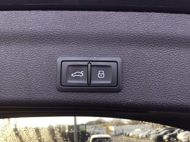 Audi S6 Avant Quattro