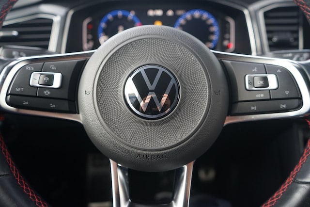 Volkswagen T-Roc 1.5 TSI Sport