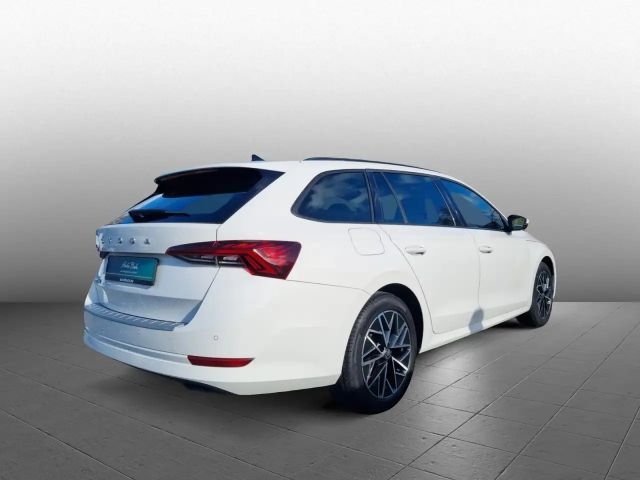 Skoda Octavia 1.5 TSI Ambition Combi