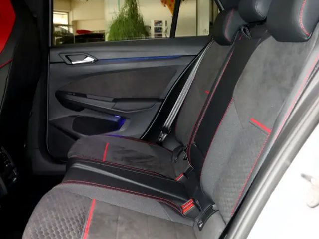 Volkswagen Golf 2.0 TSI DSG GTI