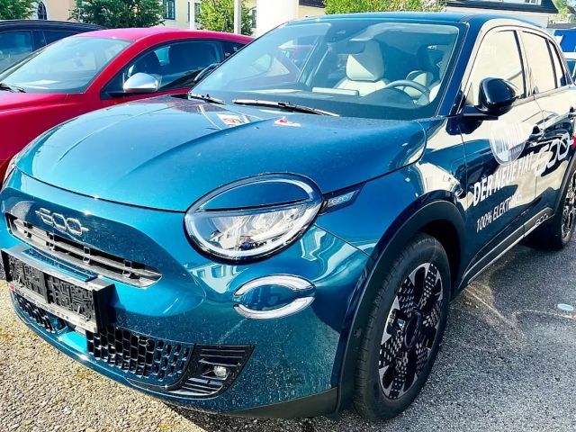 Fiat 600e La Prima