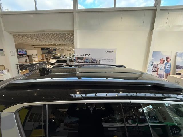 Renault 4 Comfort E-Tech Iconic