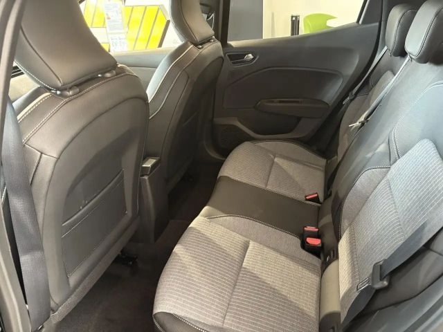 Renault Clio TCe 90 Techno