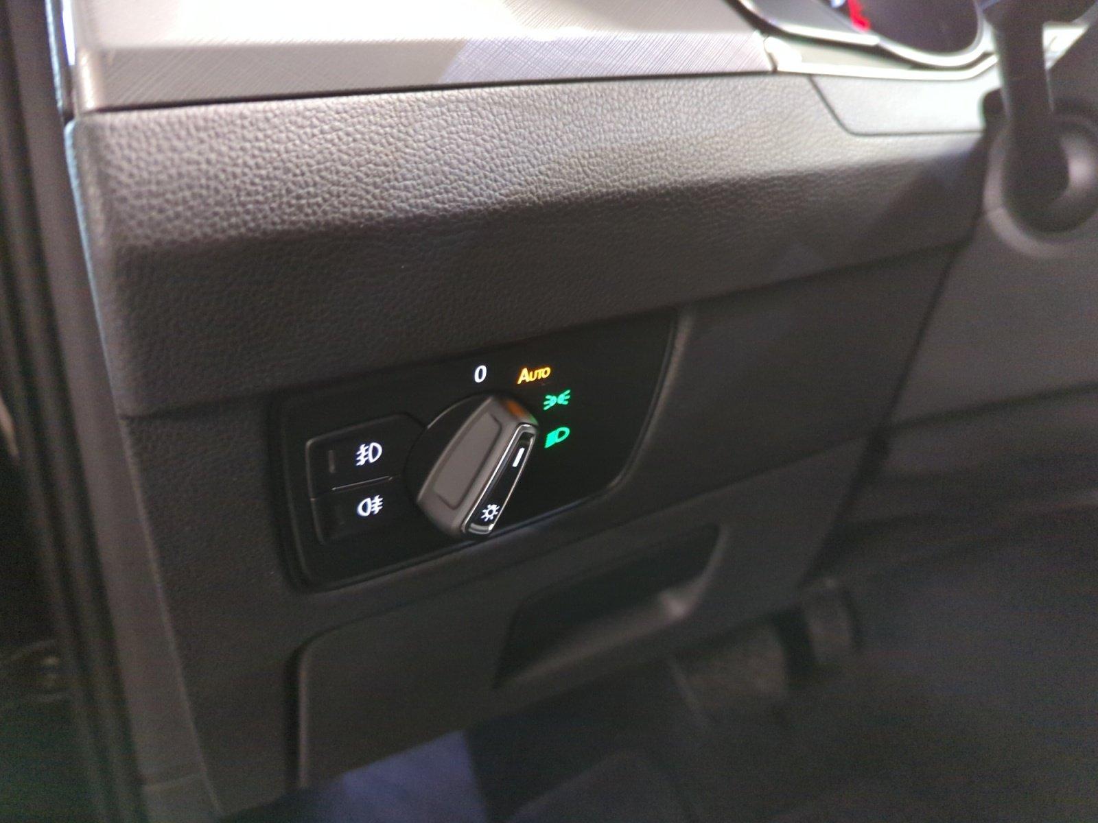 Volkswagen Passat 2.0 TDI Business DSG Variant