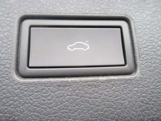 Volkswagen Passat 2.0 TDI Business DSG Variant