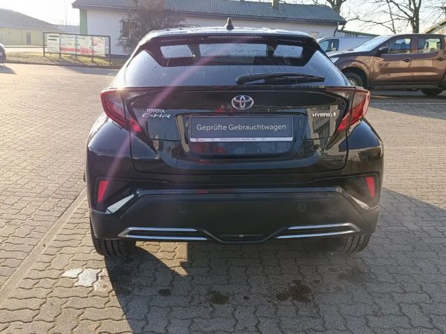 Toyota C-HR Hybride Team D