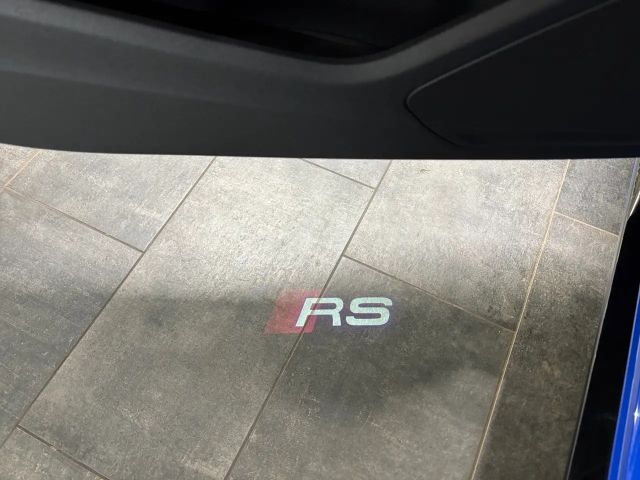 Audi RS4 Avant Quattro