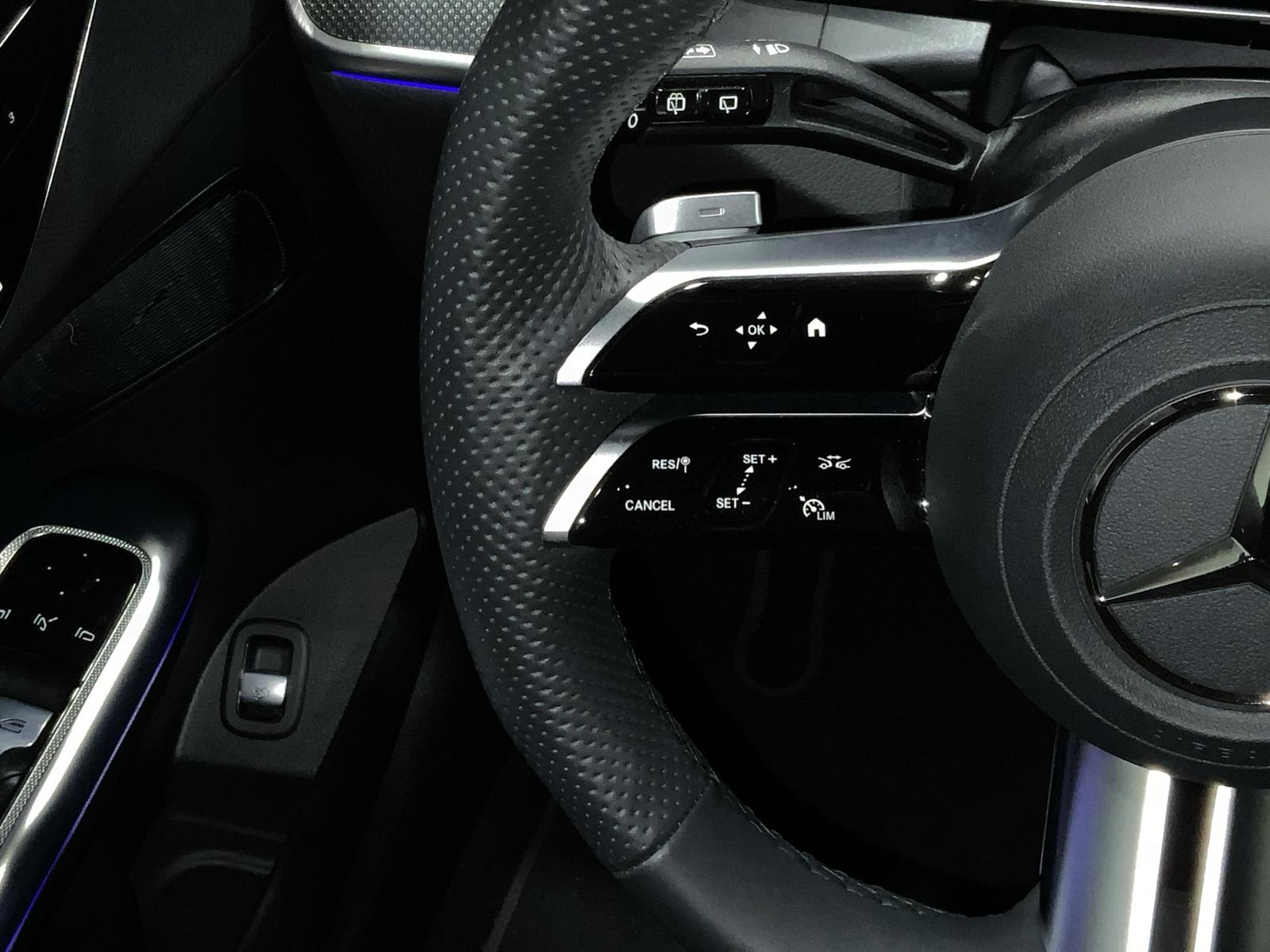 Mercedes-Benz GLC 300 4MATIC AMG Line GLC 300 d