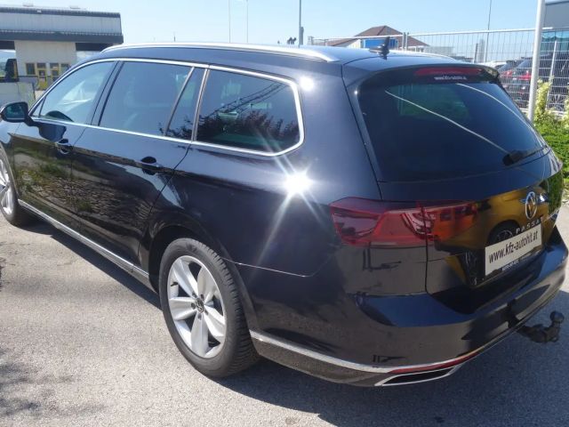 Volkswagen Passat DSG Elegance Elegance Variant