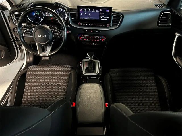 Kia XCeed Hybrid PHEV Vision