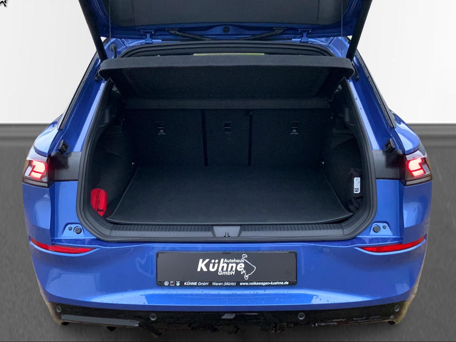 Volkswagen T-Roc R-Line Style