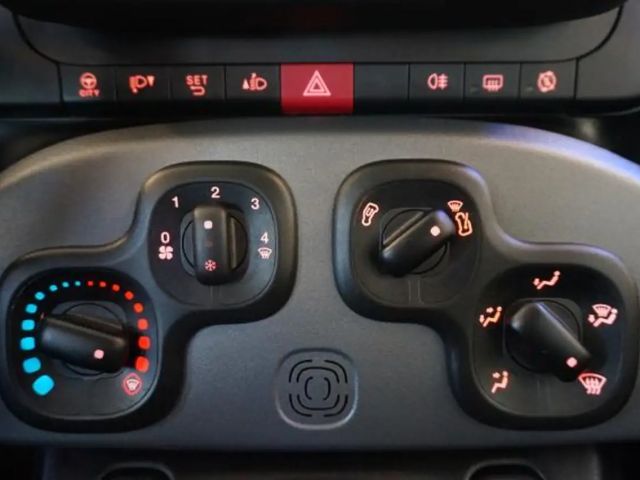 Fiat Panda PANDA 1,0 MHD KLIMA ZV 2X FH BLUETOOTH