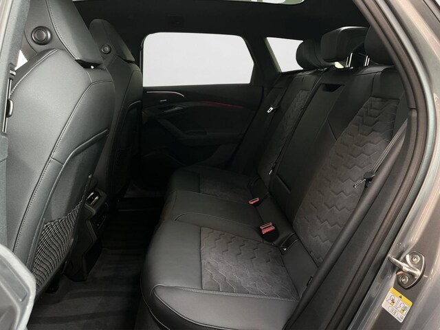 Audi A6 e-tron Avant Quattro