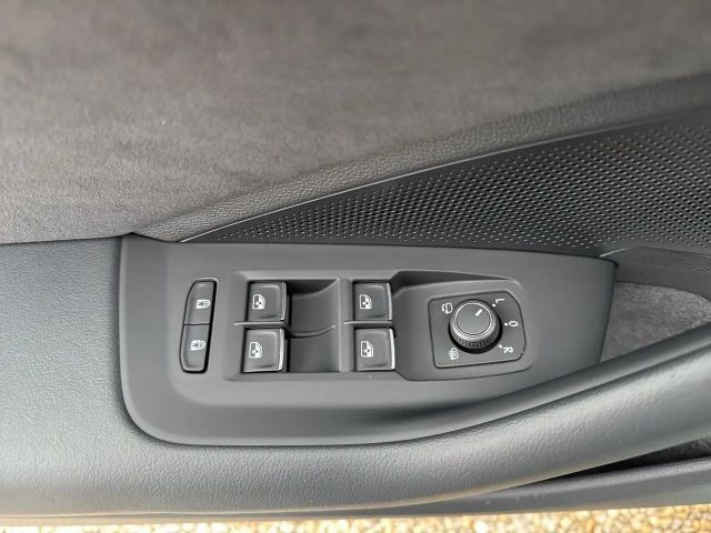 Volkswagen Passat R-Line eHybrid