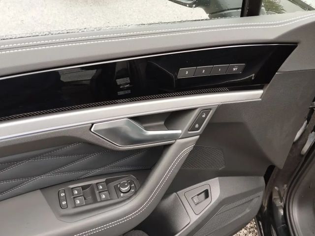 Volkswagen Touareg 4Motion R-Line