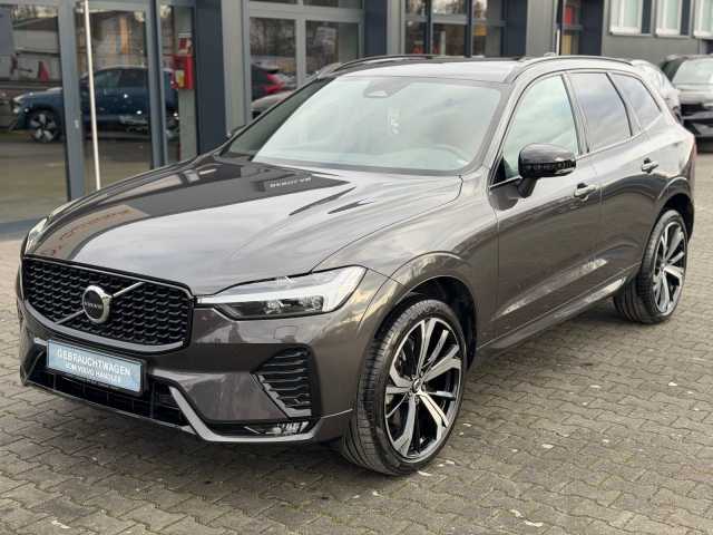 Volvo XC60 AWD Dark Plus