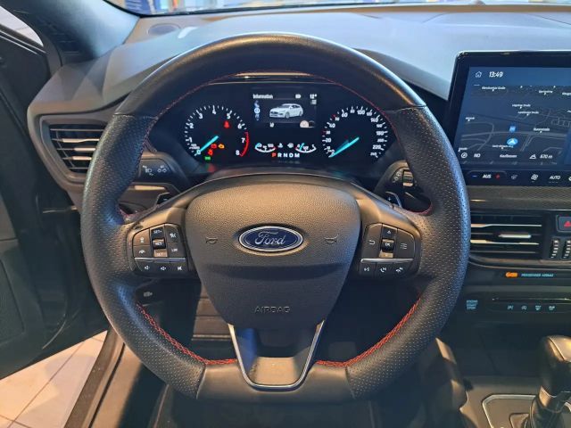 Ford Focus EcoBoost ST Line Wagon