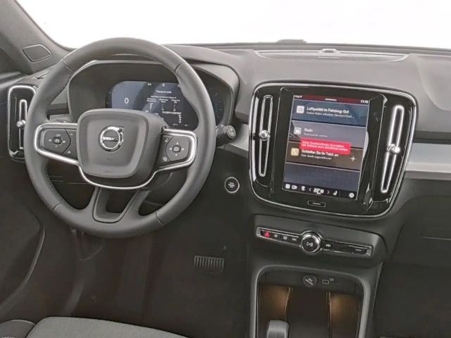 Volvo XC40 Plus
