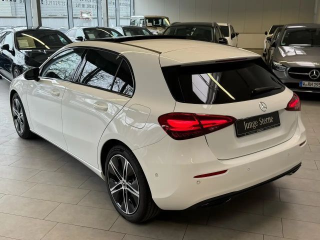 Mercedes-Benz A 200 DISTR+PANO+NIGHT+LED+KAMERA+CARPLAY+DAB
