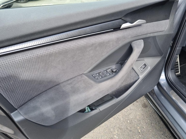 Skoda Superb 2.0 TSI 4x4 Combi Sportline