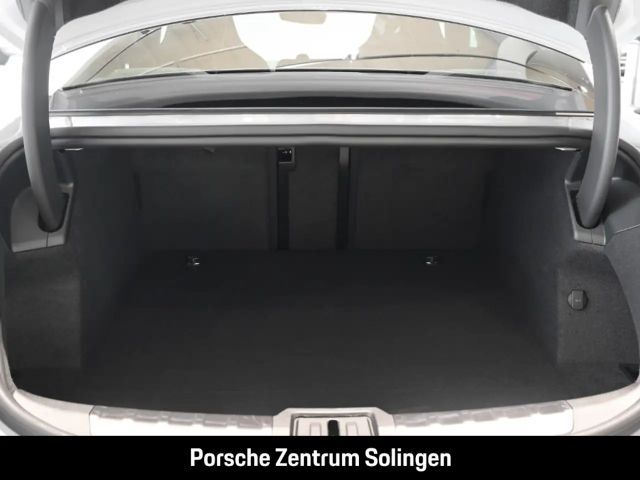 Porsche Taycan 4 Black Edition