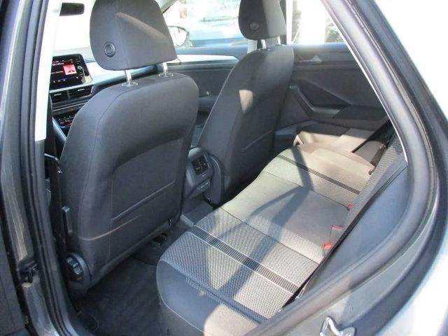 Volkswagen T-Roc 1.5 TSI DSG Life