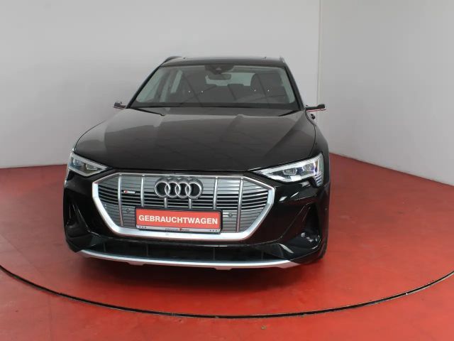 Audi e-tron 50 S-Line Sportback