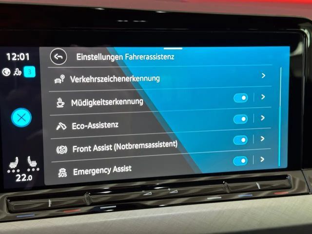 Volkswagen Golf DSG Life Variant