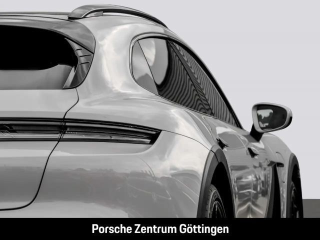 Porsche Taycan 4 Cross Turismo
