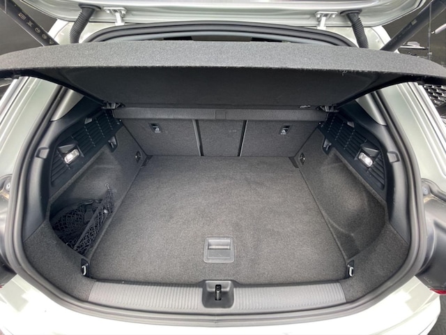 Audi Q2 30 TFSI S-Line