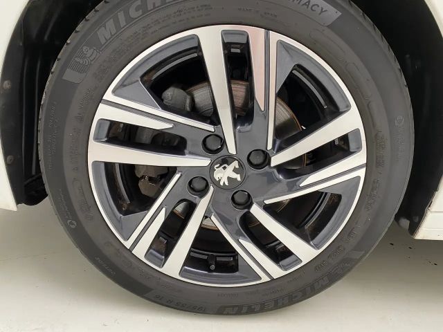 Peugeot 208 Allure Pack