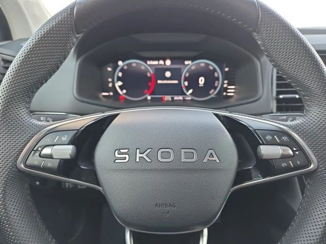 Skoda Karoq 1,0TSI 115PS Navi/LED/ACC/Kamera/Winterp.    **