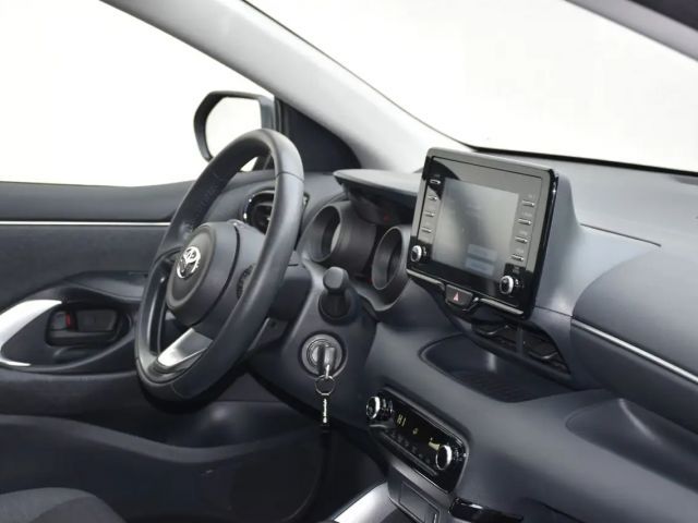 Toyota Yaris 1.5 Dual-VVT-iE (Hybrid)