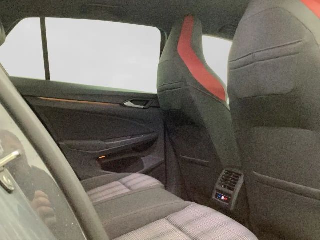 Volkswagen Golf DSG GTI