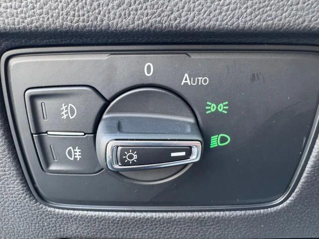 Volkswagen Passat 1.5 TSI Business DSG Variant