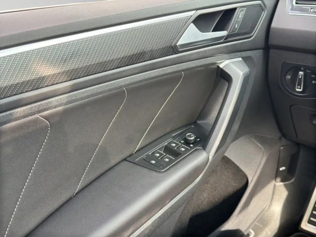 Volkswagen Tiguan 2.0 TDI DSG R-Line