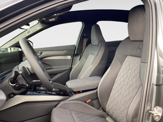 Audi A6 Quattro S-Tronic Sedan