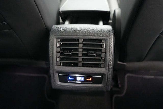 Volkswagen Golf 2.0 TDI DSG Golf VIII