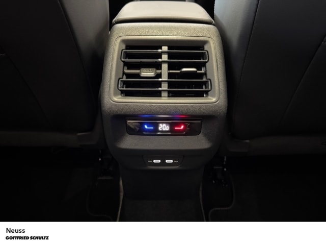 Volkswagen Tiguan 1.5 eTSI DSG R-Line