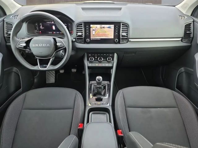 Skoda Karoq 1,0TSI 115PS Navi/LED/ACC/Kamera/Winterp.    **