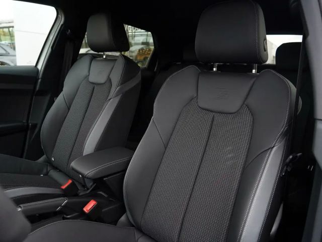 Audi A1 35 TFSI Allstreet S-Line