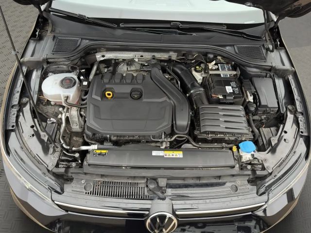 Volkswagen Golf 1.5 TSI Golf VIII Life