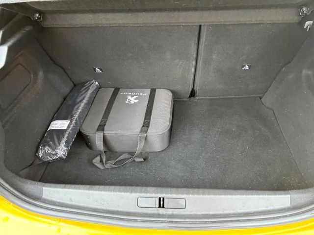 Peugeot E-208 Allure Pack