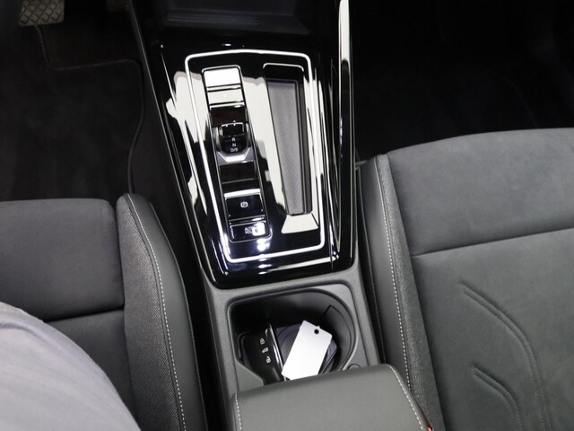 Volkswagen Golf 1.5 eTSI DSG Style Variant