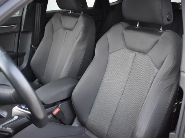 Audi Q3 45 TFSI Hybride