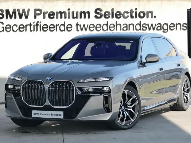 BMW 750 M-Sport Sedan xDrive