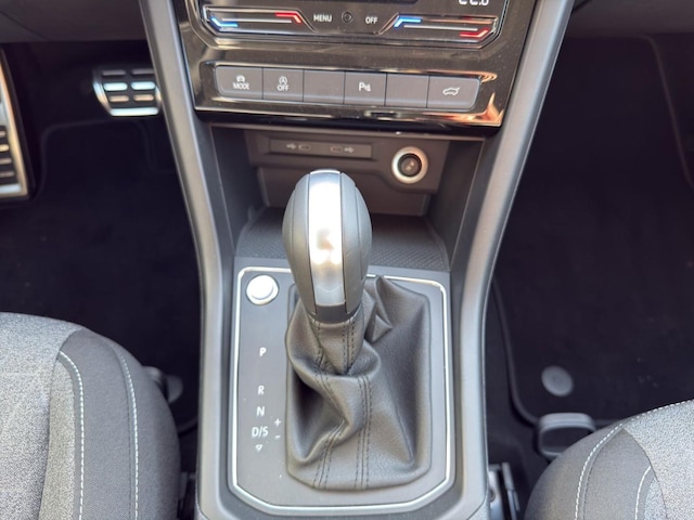 Volkswagen Touran 1.5 TSI DSG