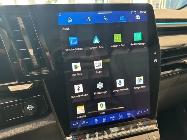 Renault Espace E-Tech Hybrid Iconic